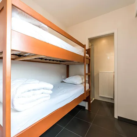 De Dijk Zesde 펜션 *